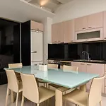 Tarsanas 公寓式酒店 4*