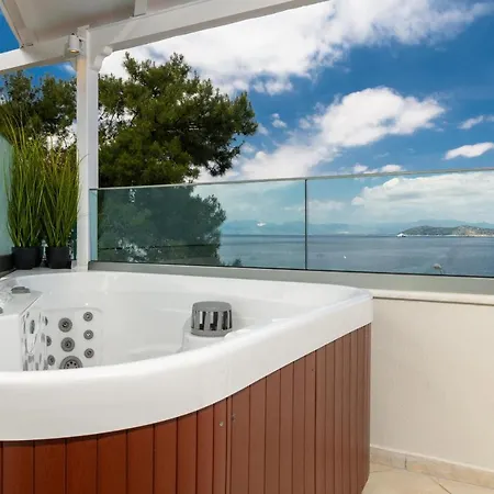 Tarsanas Apartahotel Limenas (Thasos)