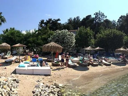 Aparthotel Tarsanas Studios Limenas (Thasos)