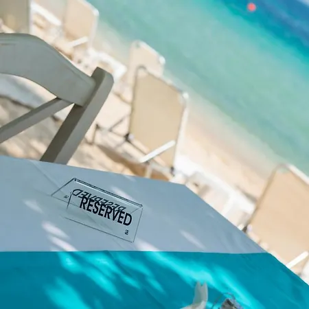 Tarsanas Apartahotel 4*