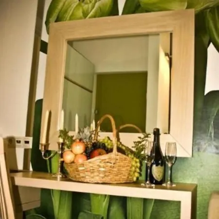 Apartahotel Tarsanas 4*