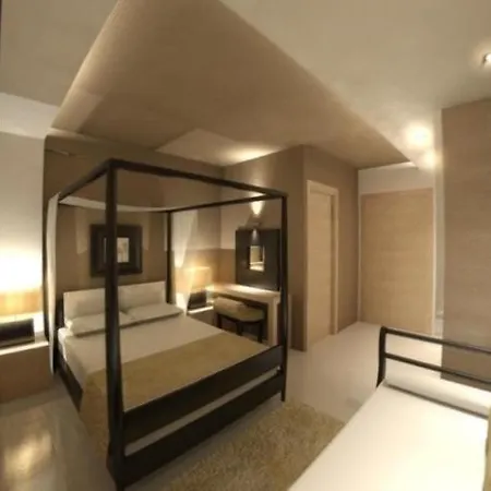 Apartahotel Tarsanas 4*