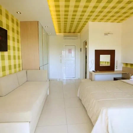 Apart Otel Tarsanas 4*