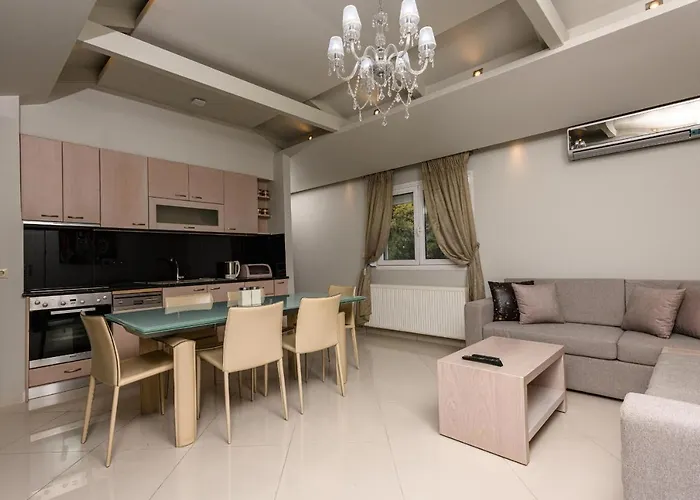 Tarsanas 公寓式酒店 萨索斯