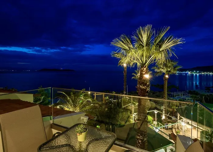 Apartmanhotel Tarsanas 4*