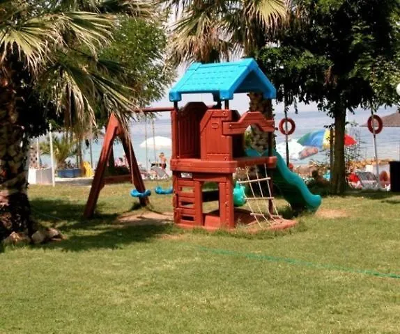 Apartmanhotel Tarsanas Liménasz